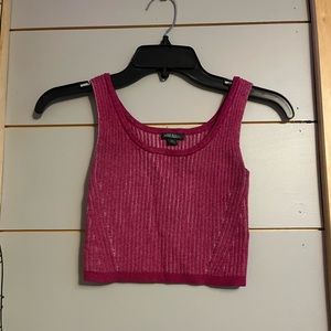 Cropped Pink Tank-Top